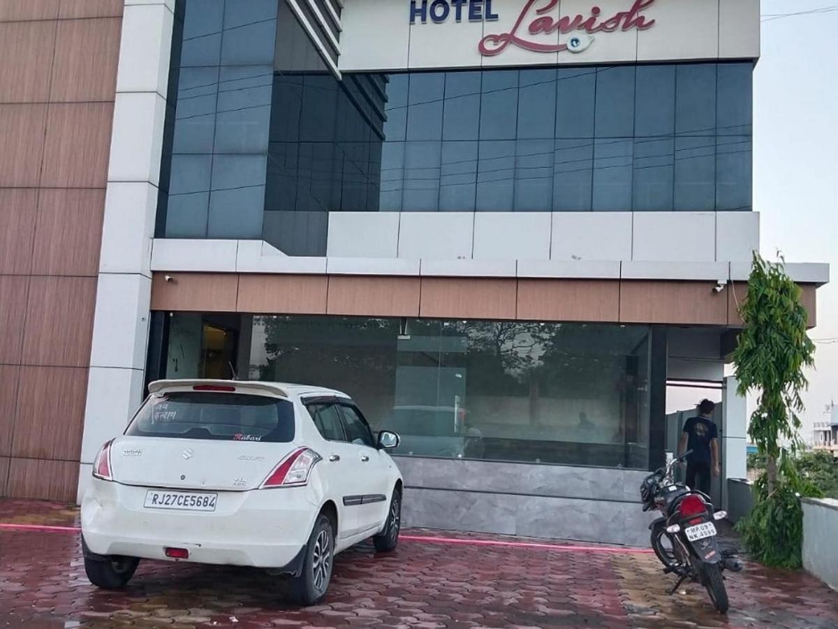 Jmc Hotel Lavish Akolia Dış mekan fotoğraf